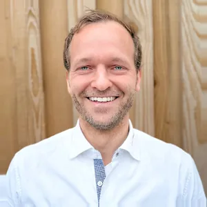 Christopher Detzel